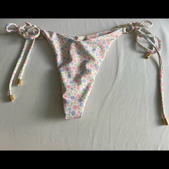 Khassani Swim Floral Bikini Set - Picture 2 of 3